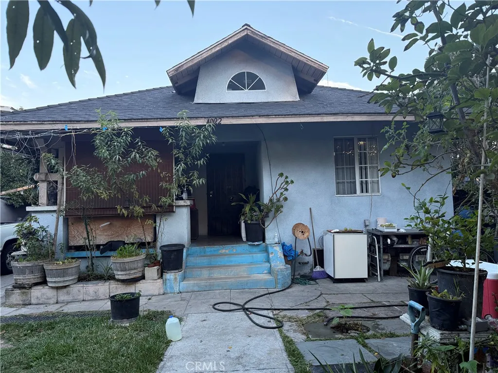 4020 Trinity, Los Angeles, California 90011 home-pic-0